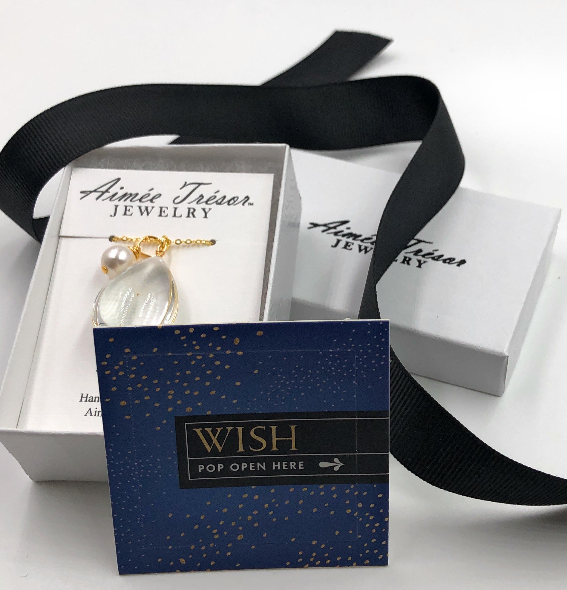 Popular Gold Dandelion Wish Pendant Necklace