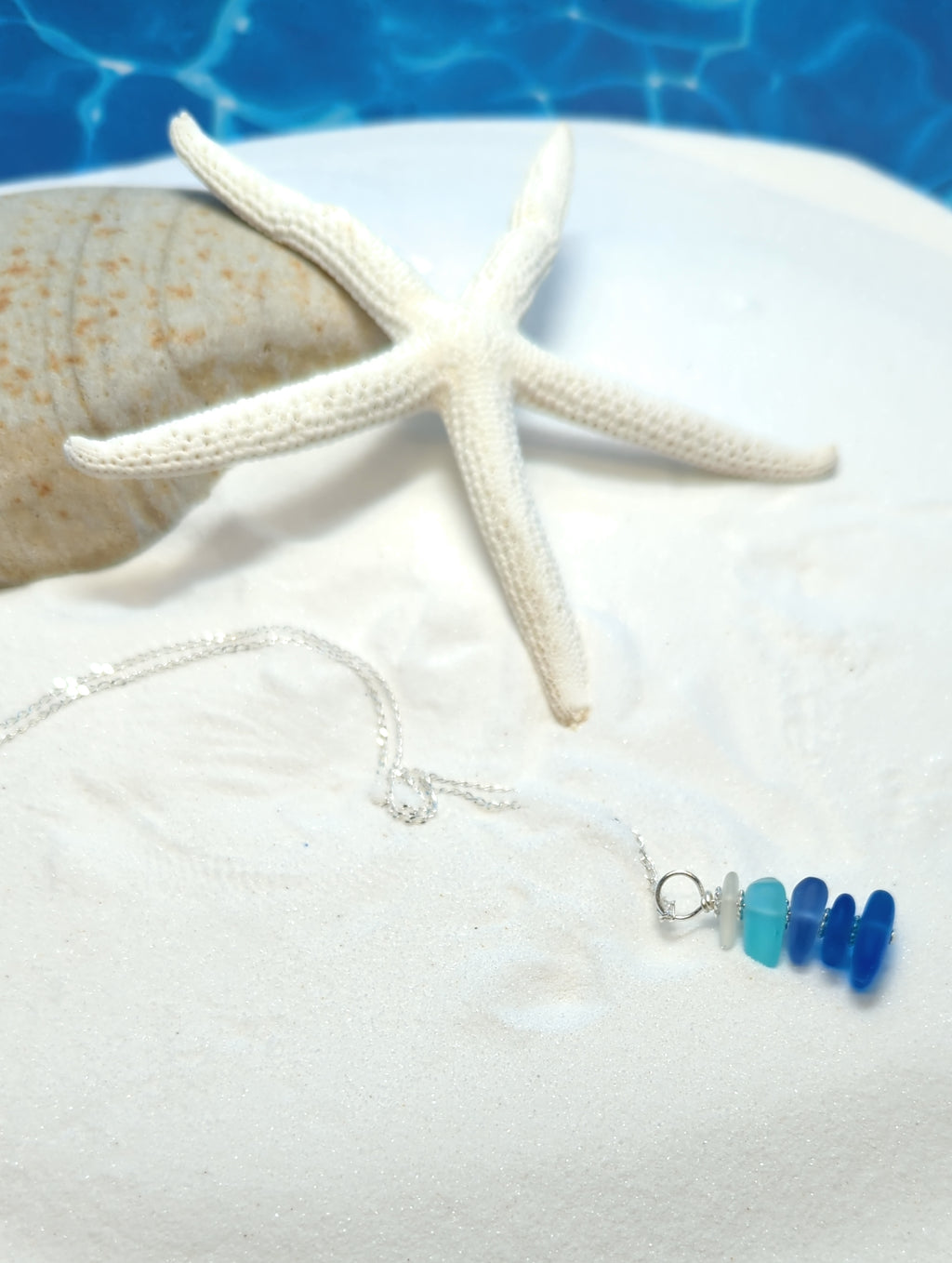 Beachy Blue Fade Stacked Sea Pebble Pendant Necklace